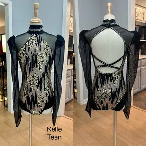 Black and gold leotard